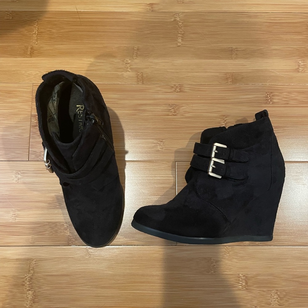 Wedge booties